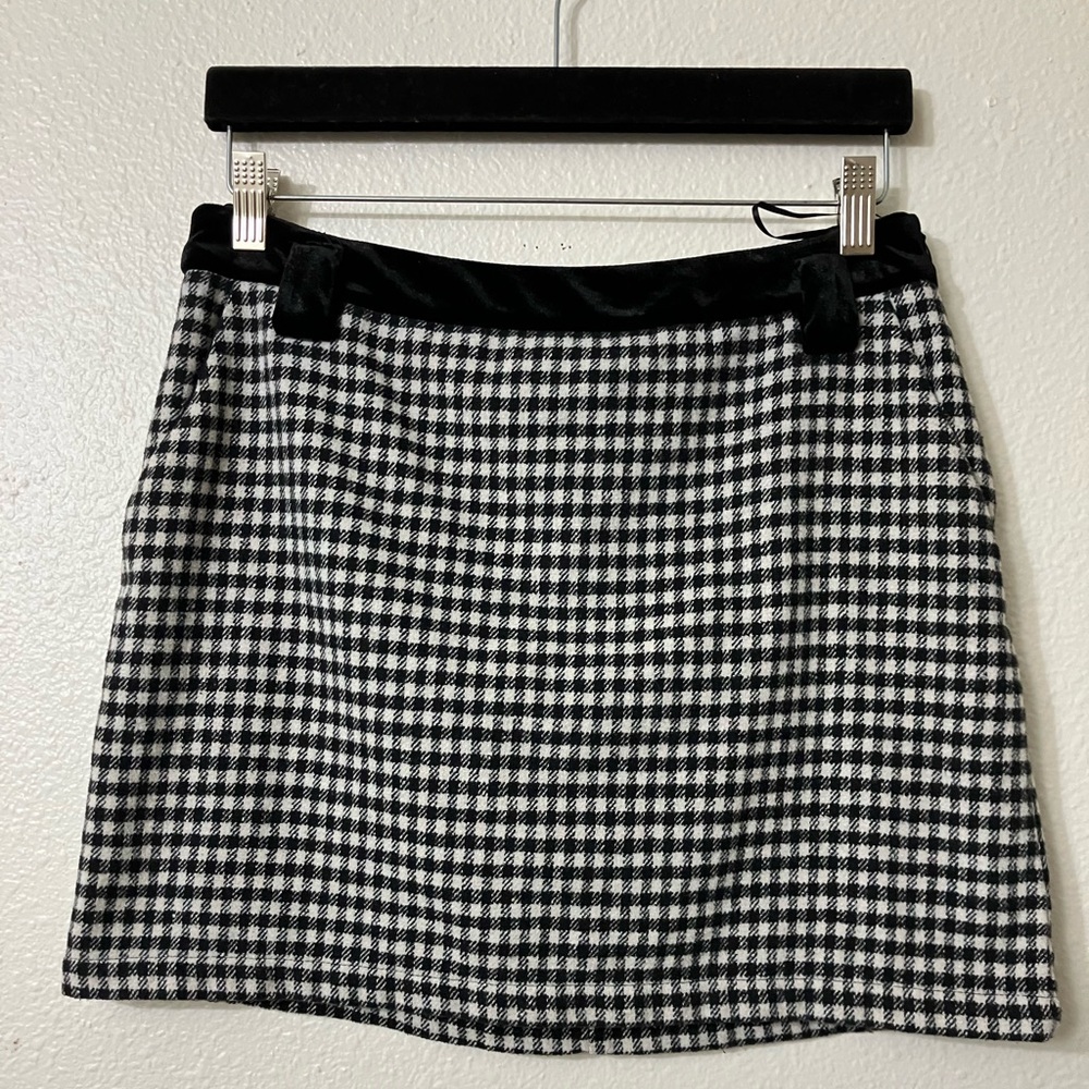 Classic Black and White Checkered Skirt